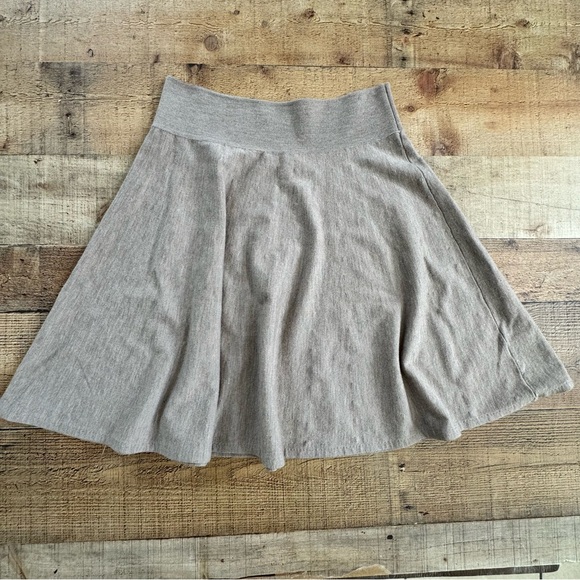 Talbots Merino Wool Beige Taupe Knit Top and Skirt Set PETITE Small Sophisticate - Picture 9 of 12